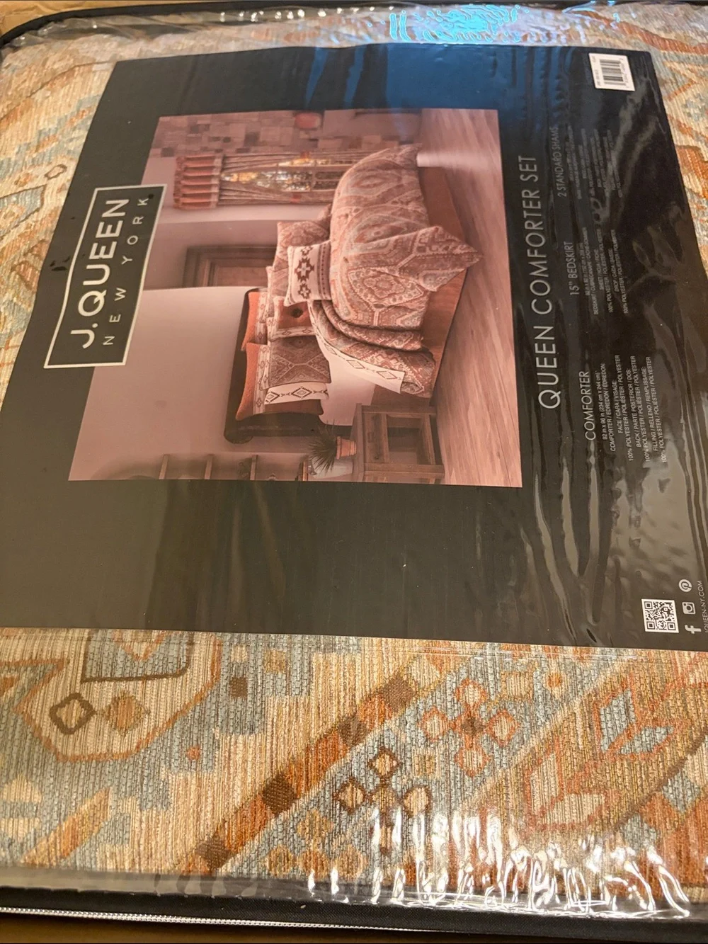 J Queen New York Jackson Lodge 4-Pc. Comforter Set, Queen - Clay NWT